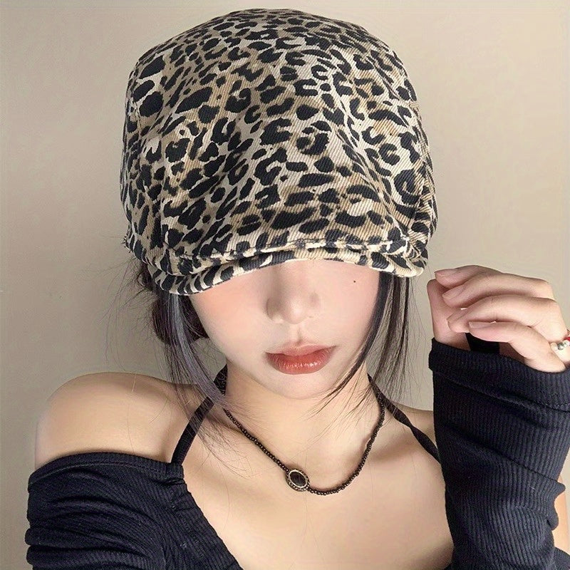 Retro Leopard Print Forward Hat for Women in Summer Thin and Niche Design Fashionable Beret Hat Duckbill Hat