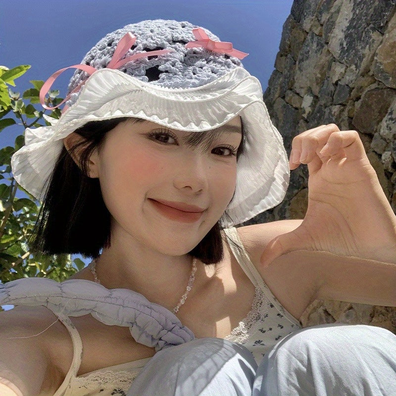 Outdoor Hollowed Out Handmade Bow Fisherman Hat for Women Traveling with A Large Brim That Accentuates The Face and A Small Hat