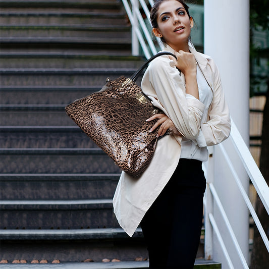 Leather Purses Handbags Genuine Leather, Luxury Designer, Brown Big Tote Bag For Women, Top Layer Cowhide Shoulder Large Bag, Crocodile Pattern Soft Leather, Women'S Bag Large Capacity Bright Leather, Premium Work Commute Handbag, European American