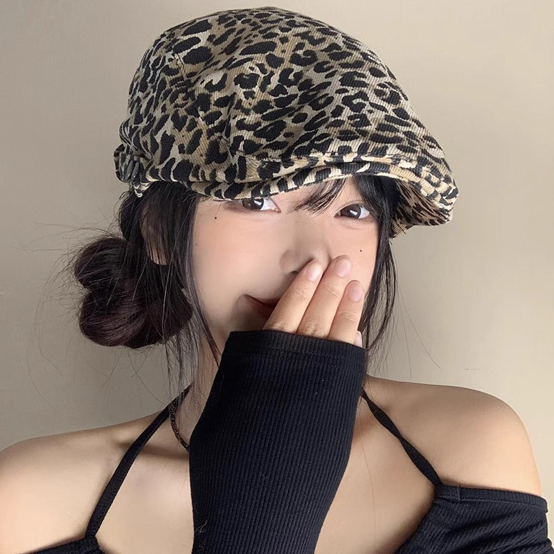 Retro Leopard Print Forward Hat for Women in Summer Thin and Niche Design Fashionable Beret Hat Duckbill Hat