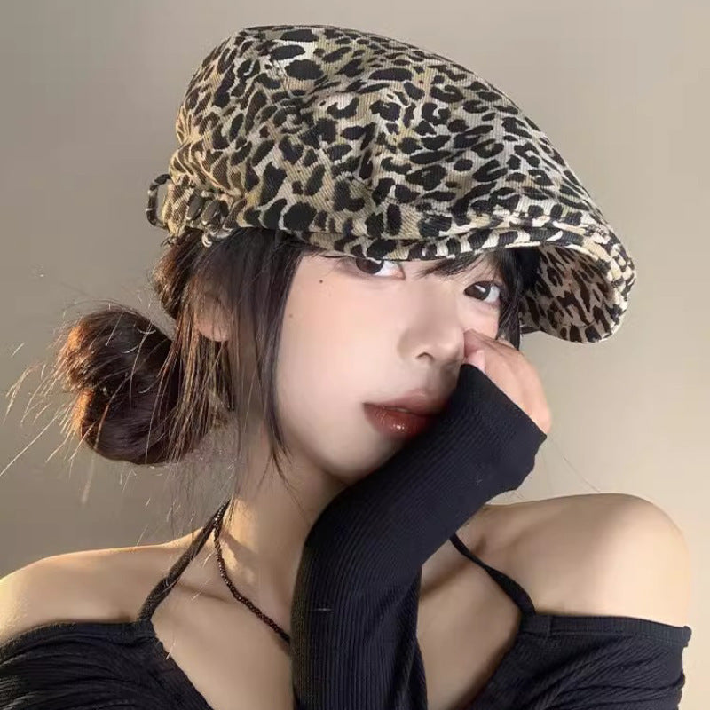Retro Leopard Print Forward Hat for Women in Summer Thin and Niche Design Fashionable Beret Hat Duckbill Hat
