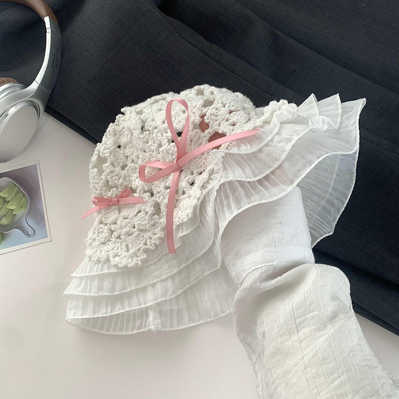 Outdoor Hollowed Out Handmade Bow Fisherman Hat for Women Traveling with A Large Brim That Accentuates The Face and A Small Hat